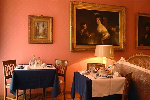 Residenza Frattina Hotel Rome Italy