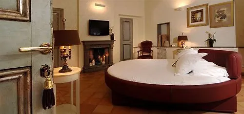 ** Konukevi Residenza Frattina Otel Roma İtalya
