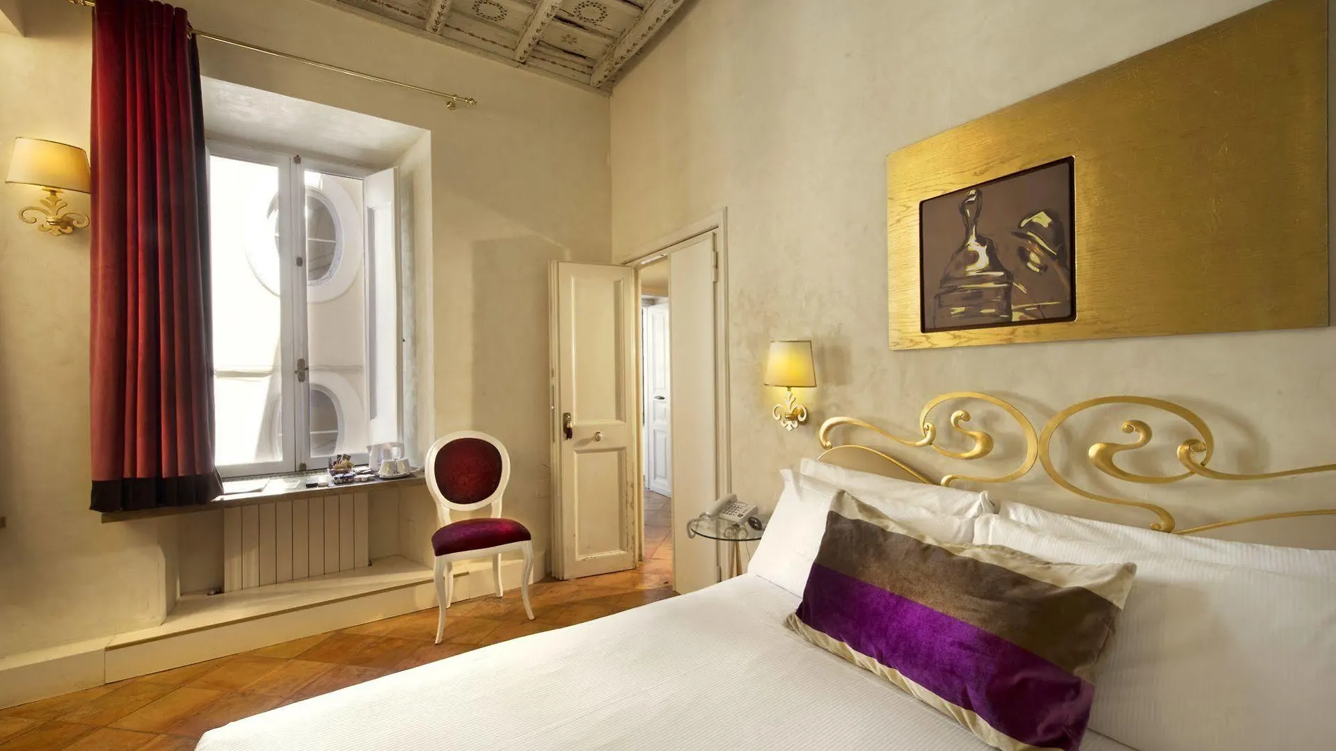 Residenza Frattina Otel Roma Konukevi